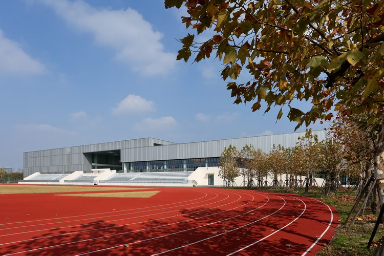上海交通大学附属中学嘉定分校